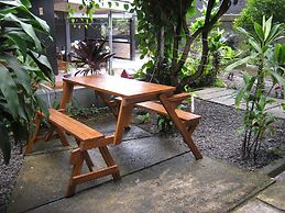 AQILAKOST n CAFE Gadog Puncak