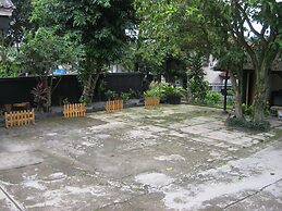 AQILAKOST n CAFE Gadog Puncak