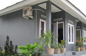 AQILAKOST n CAFE Gadog Puncak