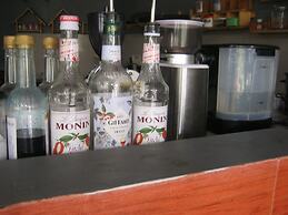 AQILAKOST n CAFE Gadog Puncak