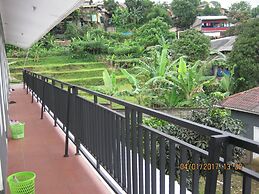 AQILAKOST n CAFE Gadog Puncak