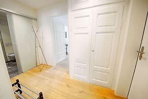 Hitrental City Apartments