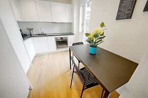 Hitrental City Apartments