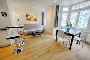 Hitrental City Apartments