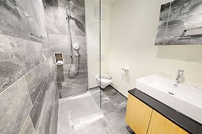 Hitrental City Apartments