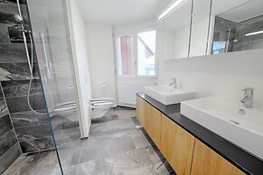 Hitrental City Apartments