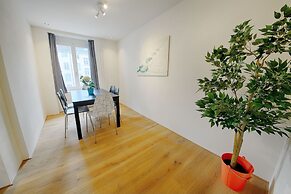 Hitrental City Apartments