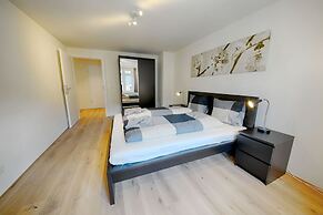 Hitrental City Apartments