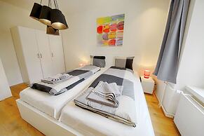 Hitrental City Apartments