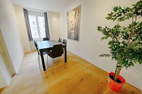 Hitrental City Apartments