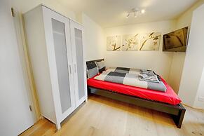 Hitrental City Apartments