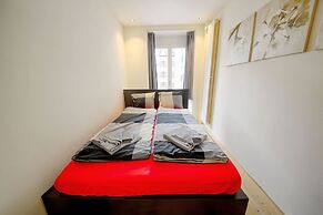 Hitrental City Apartments