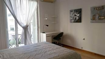 Erra - Grey - Athens Center, 120m², 4 BD, 2 BATH