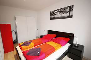 Hitrental Stauffacher Apartments