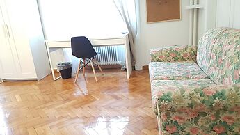 Erra - Taupe - Athens Center,140m²,4 BD,2 BATH