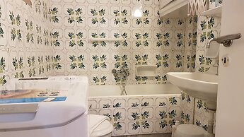 Erra - Teal - Athens Center, 110m², 4 BD, 2 BATH