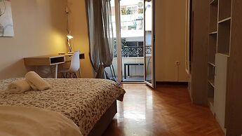 Erra - Teal - Athens Center, 110m², 4 BD, 2 BATH