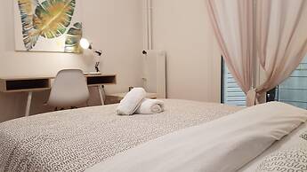 Erra - Teal - Athens Center, 110m², 4 BD, 2 BATH