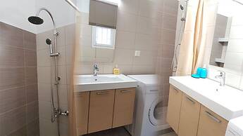 Erra - Yellow - Studio - Athens Center,30m²,1 BD,1 BATH