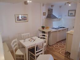 Old Town Economy Apartments