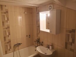 Old Town Economy Apartments