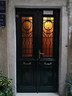 Old Town Economy Apartments