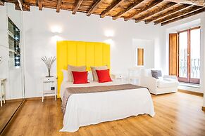 Trevi Queen Apartments