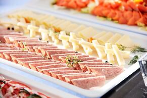 Renebleu by Walkerhill