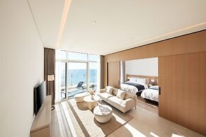 Renebleu by Walkerhill