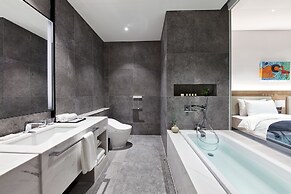 Renebleu by Walkerhill