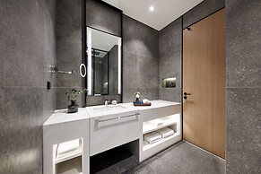 Renebleu by Walkerhill