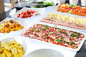 Renebleu by Walkerhill