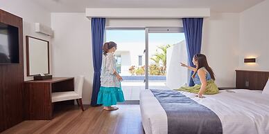 The Pool & Sauna Villa MOTOBU