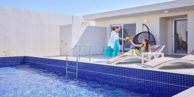 The Pool & Sauna Villa MOTOBU