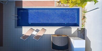 The Pool & Sauna Villa MOTOBU