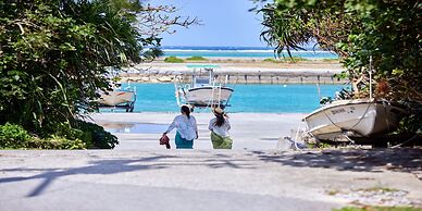 The Pool & Sauna Villa MOTOBU