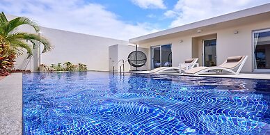 The Pool & Sauna Villa MOTOBU