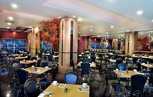 Royal Palm Hotel & Conference Center Cengkareng