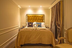 The Salisbury Luxury Class