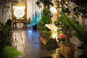 The Salisbury Luxury Class