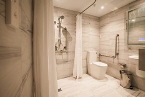 The Salisbury Luxury Class