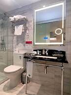 The Salisbury Luxury Class