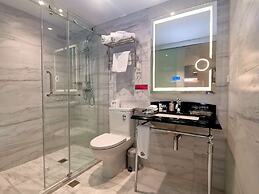 The Salisbury Luxury Class