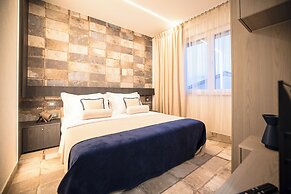 Ika Boutique Luxury Apartments