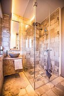 Ika Boutique Luxury Apartments