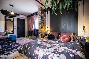 Ika Boutique Luxury Apartments