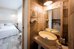 Ika Boutique Luxury Apartments