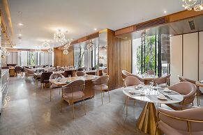 Haian Riverfront Hotel Da Nang