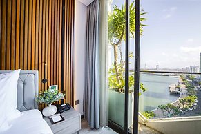 Haian Riverfront Hotel Da Nang