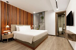Haian Riverfront Hotel Da Nang